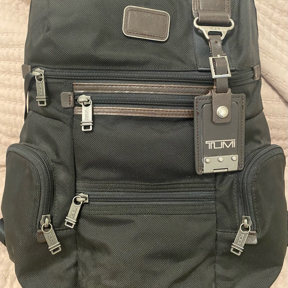 TUMI Charcoal Men's Backpack with Leather detail - Picture 15 of 16